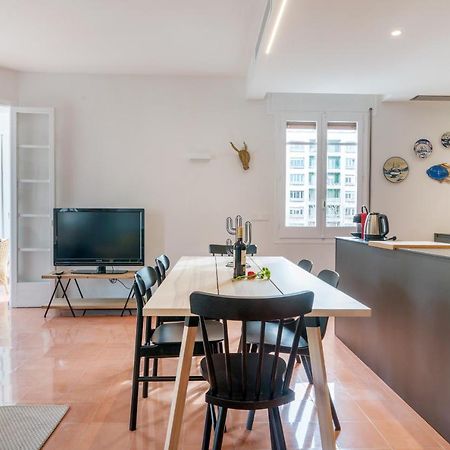 New Top Floor Apt With A Lot Of Light & Aircon Gerona Exterior foto