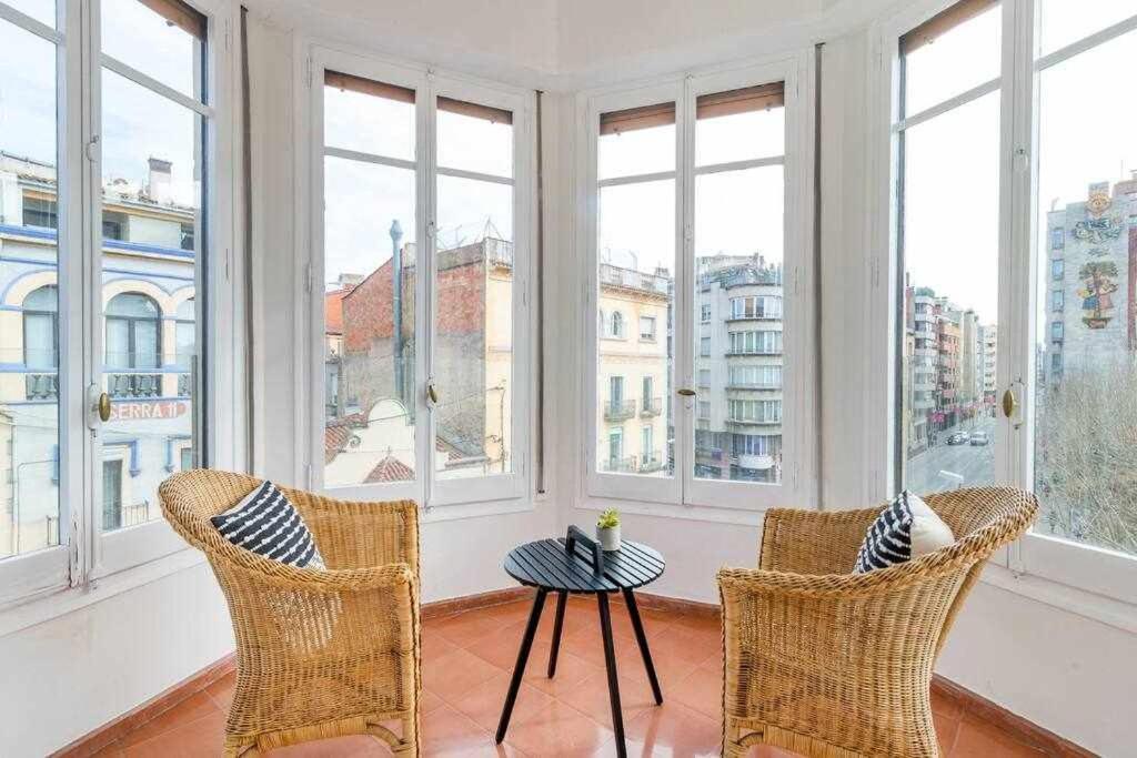 New Top Floor Apt With A Lot Of Light & Aircon Gerona Exterior foto